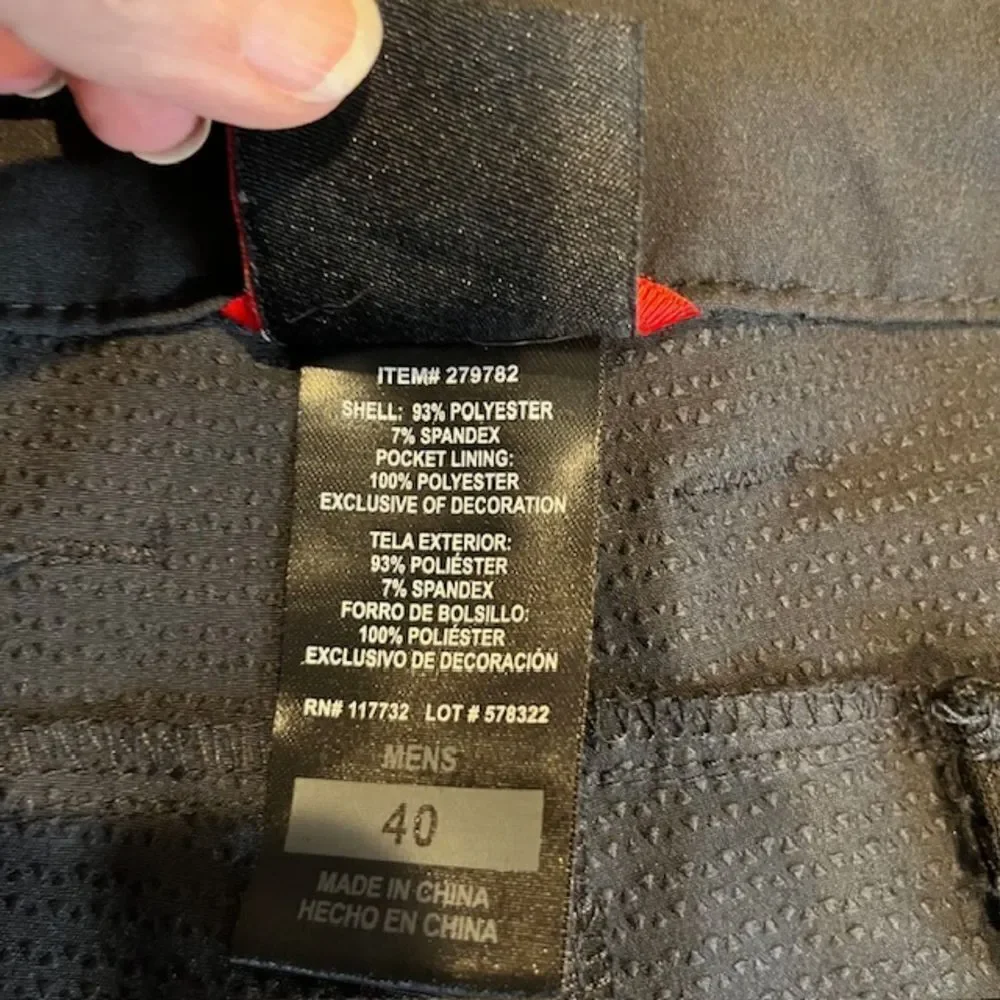 Gerry Men's Performance Pants Black Snap Zipper pockets Interior Drawstring 40‎